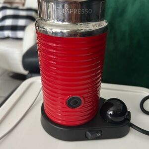 Nespresso Red Milk Frother